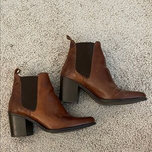 Steve Madden Chestnut Ankle Booties
